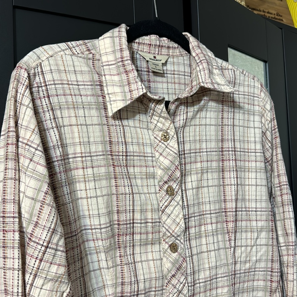 Woolrich button down shirt - Picture 3 of 7